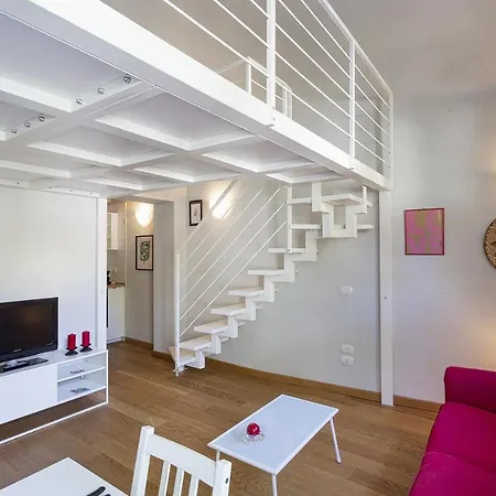 Apartment Il Loft Nel Chiostro By Wonderful Italy